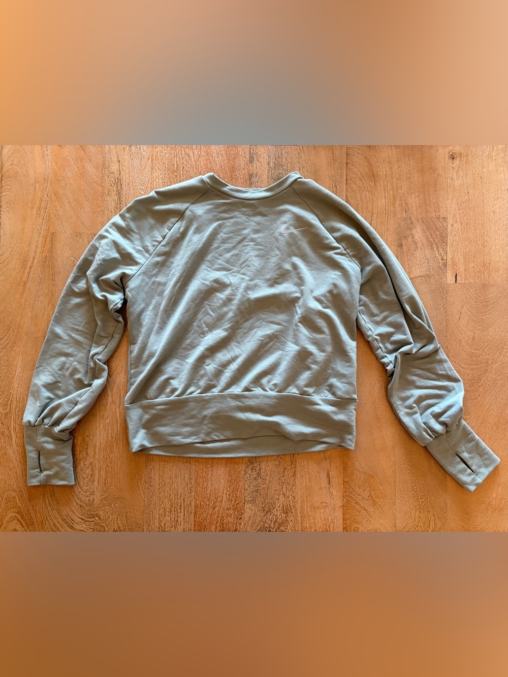 Nike Men’s Light Sage Green Crewneck Pullover